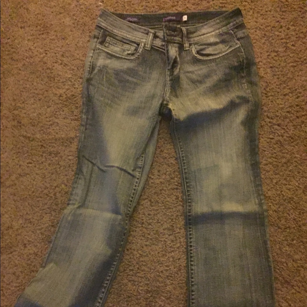 Jeans